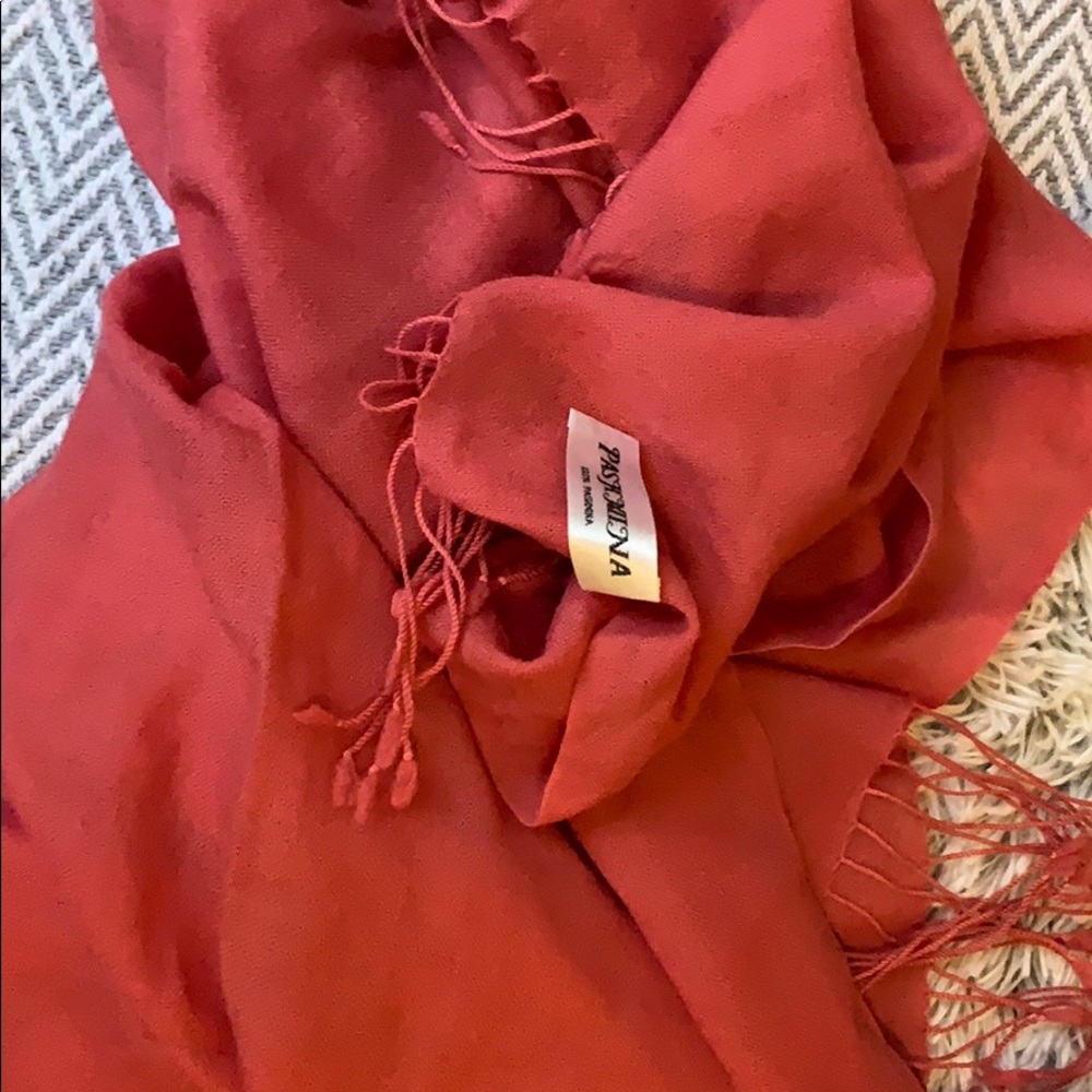 Pashmina scarf
